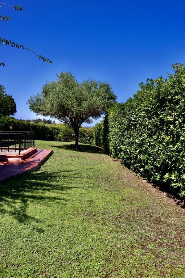 Villa Aurelia San Teodoro  Exterior photo